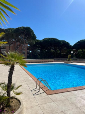 Studio des îles d'or avec piscine - port d’Hyères